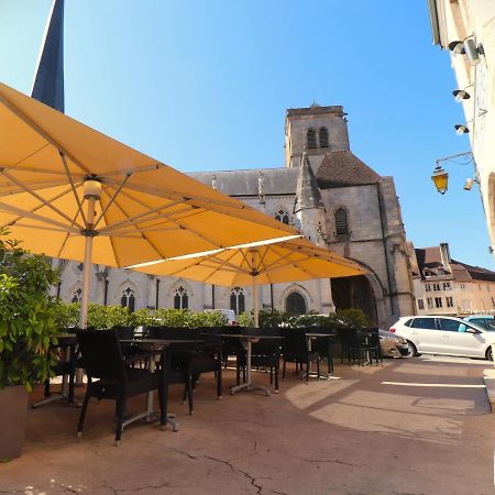 Le Corbeau Hotel Auxonne Exterior foto
